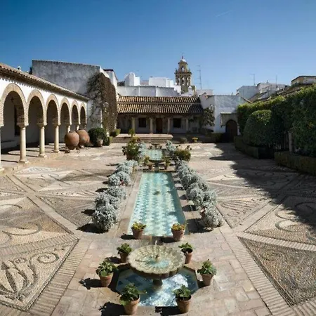 La Muralla De San Lorenzo Cordoba